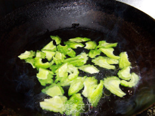 The Season of Bitterness-bitter Gourd with Rotten Juice recipe