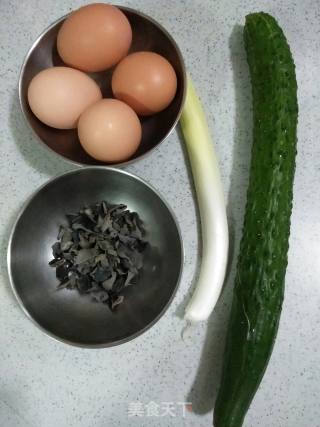 Scrambled Stupid Eggs with Cucumber Fungus recipe