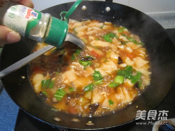 Lamb Noodles in Broad Soup recipe