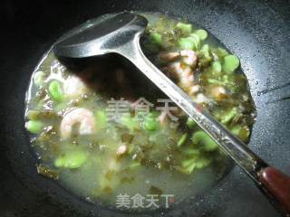 Broad Bean Soup with Shrimp and Pickled Vegetables recipe