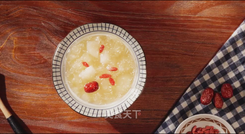 Anti-autumn Dryness? Why Not Do this Bowl of Rock Sugar Sydney White Fungus Soup! recipe