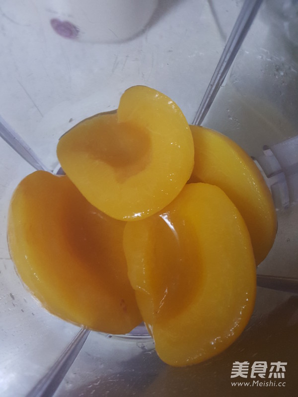 Super Fast Hand-yellow Peach and Red Date Smoothie recipe