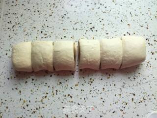 Knife Cut Old Noodle Buns recipe