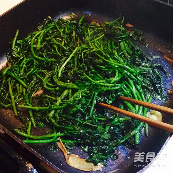 Stir-fried Watercress recipe