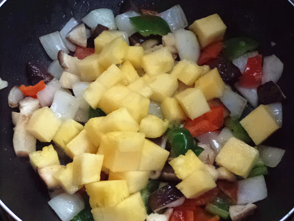 Multicolored Pineapple recipe