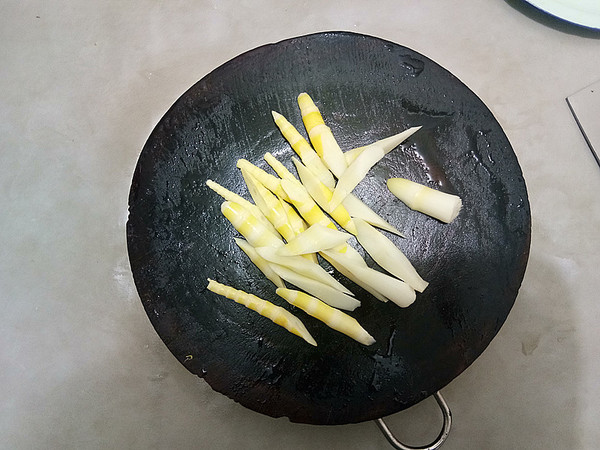 Steamed Chicken with Bamboo Shoots recipe