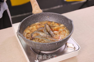 Luxurious Seafood Haohuan Snail Snail Noodles recipe