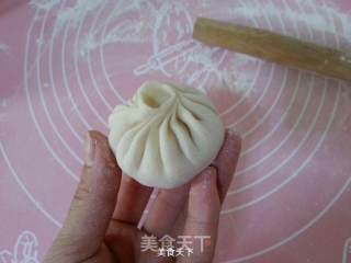 Sophora Japonica Pork Buns recipe