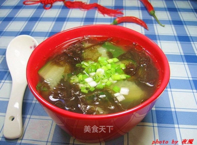 Fragrant Dinner-cucumber Sliced Seaweed Soup recipe