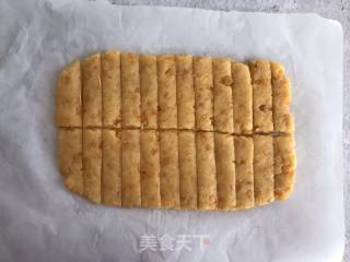 Salted Egg Yolk Crisp Bars recipe