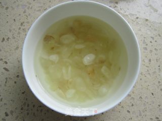 Saponin Rice, White Fungus and Lotus Seed Soup recipe