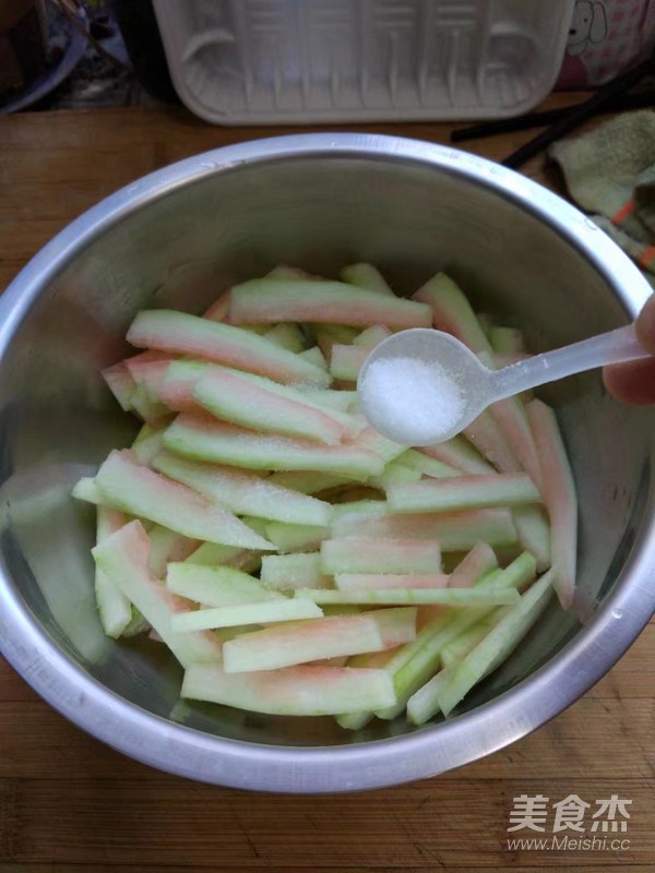 Spicy Watermelon Rind recipe