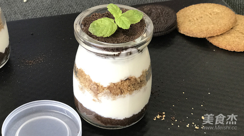 Yogurt Potted Cup recipe