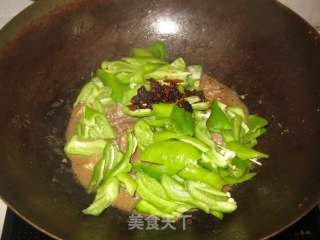 Stir-fried Beef with Chili Bean Drum recipe