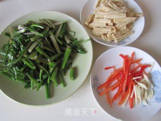 Fried Celery with Yuba recipe