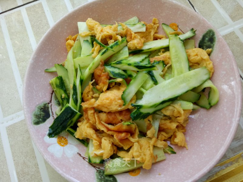 Cucumber with Egg recipe