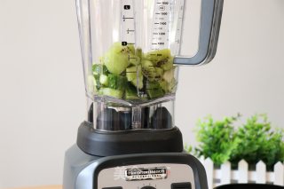 Kiwi Cucumber Juice recipe