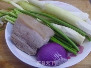 【yiru Private House Festive Banquet Dishes】zizania White Twice-boiled Pork recipe