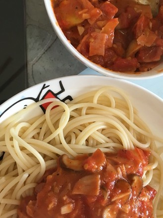 Spaghetti with Tomato, Mushroom and Bacon recipe