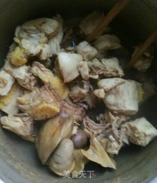 Stewed Chicken with Straw Mushrooms recipe