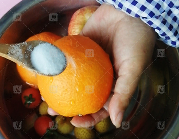 How Can Christmas Party be without Wine? Fruity Christmas Mulled Wine is Given recipe