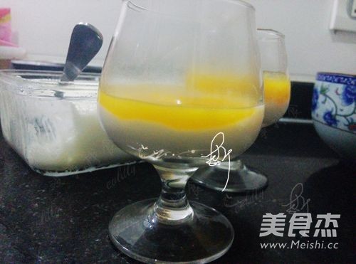 Mango Jelly Yogurt Cup recipe