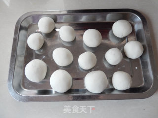 Osmanthus Sesame Sugar Dumplings recipe