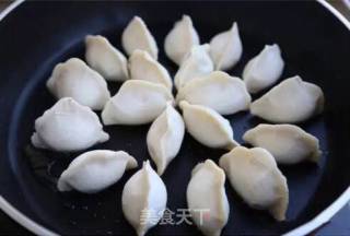 Fried Dumplings with Ice Flower recipe