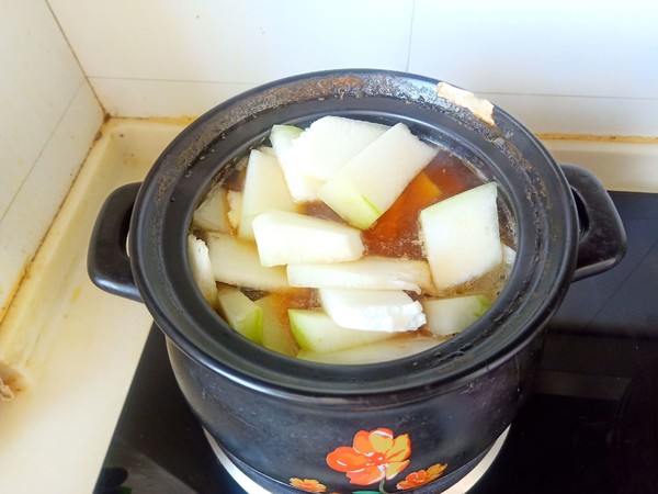 Black Garlic Pork Ribs Soup recipe