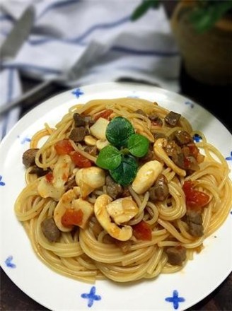 Pasta with Mushroom Beef Sauce recipe