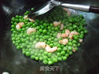 Fried Peas with Shrimp recipe