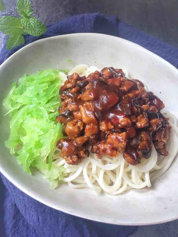 Noodles with Mushroom Sauce recipe