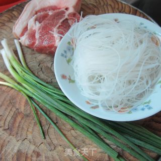 Fish-flavored Vermicelli Lion Head recipe