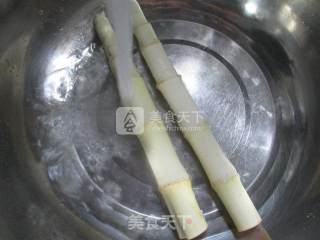 Whip Bamboo Shoots Round Clam Soup recipe