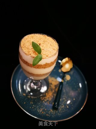 Yogurt Sawdust Cup recipe