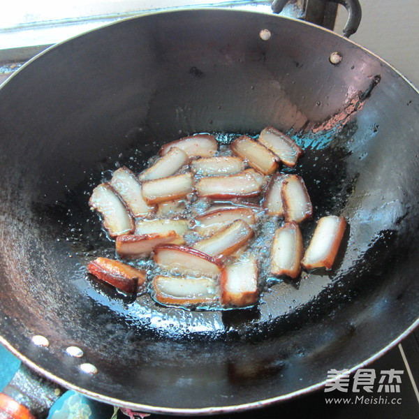 Stir-fried Dongpo Pork with Cai Gengzi recipe