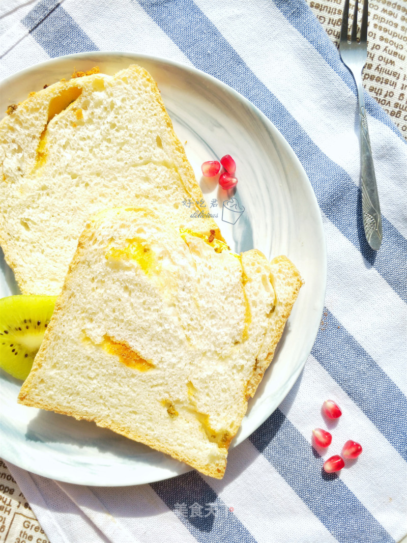 Chive Pork Floss Bread recipe