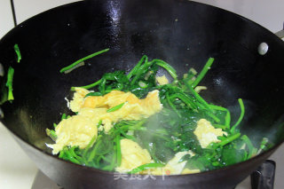Scrambled Eggs with Spinach recipe