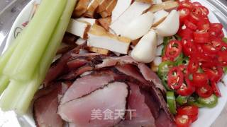 Firewood Fragrant Dried Bacon recipe