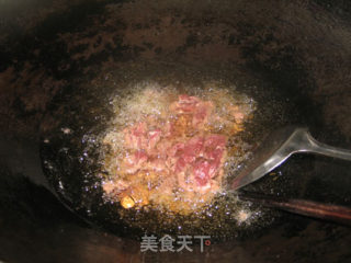 Stir-fried Niuhe recipe