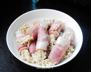 Sizzling Bacon and Enoki Mushroom Roll recipe