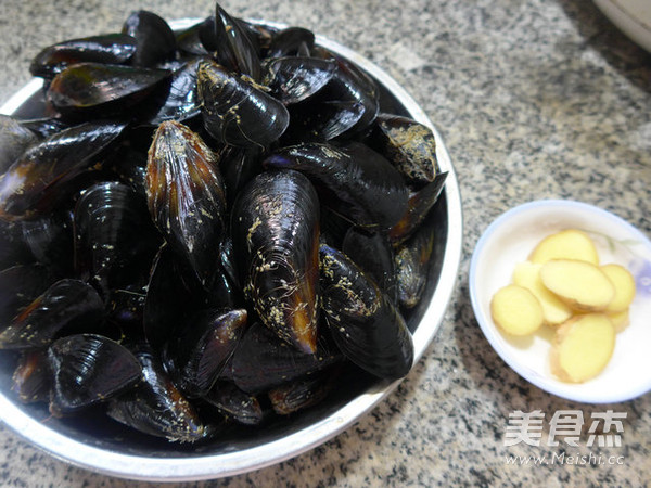 Brine Mussels recipe