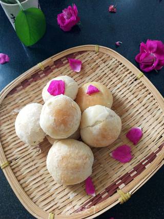 Fresh Meat Moon Cakes recipe