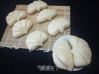 Lotus Leaf Bun recipe