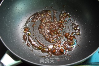 Double Pepper Peanut Dried Beans recipe