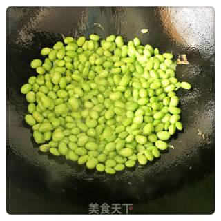 Stir-fried Edamame with Green Pepper recipe