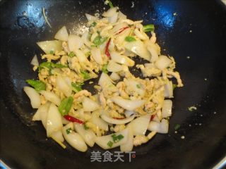 Fried Bean Dan with Onion recipe