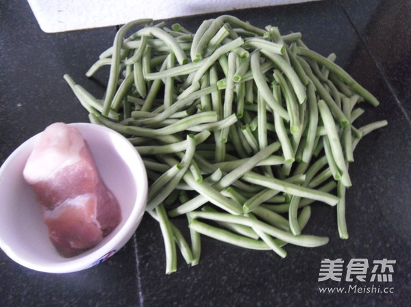 Stir-fried String Beans recipe