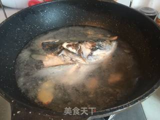 Saury Wonton Fish Head Soup recipe