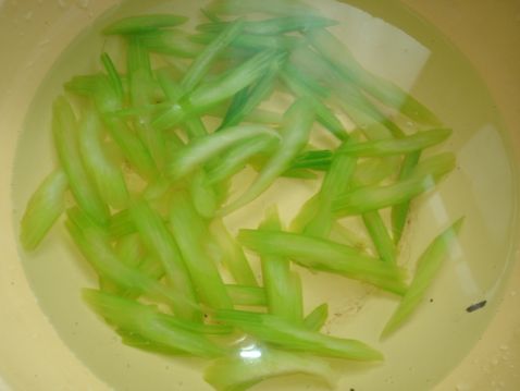 Celery Mixed with Shrimp recipe